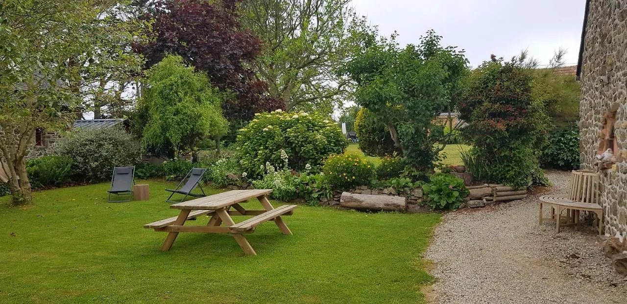 Ile O Des Capucins Bed & Breakfast Roscanvel 0*,  France